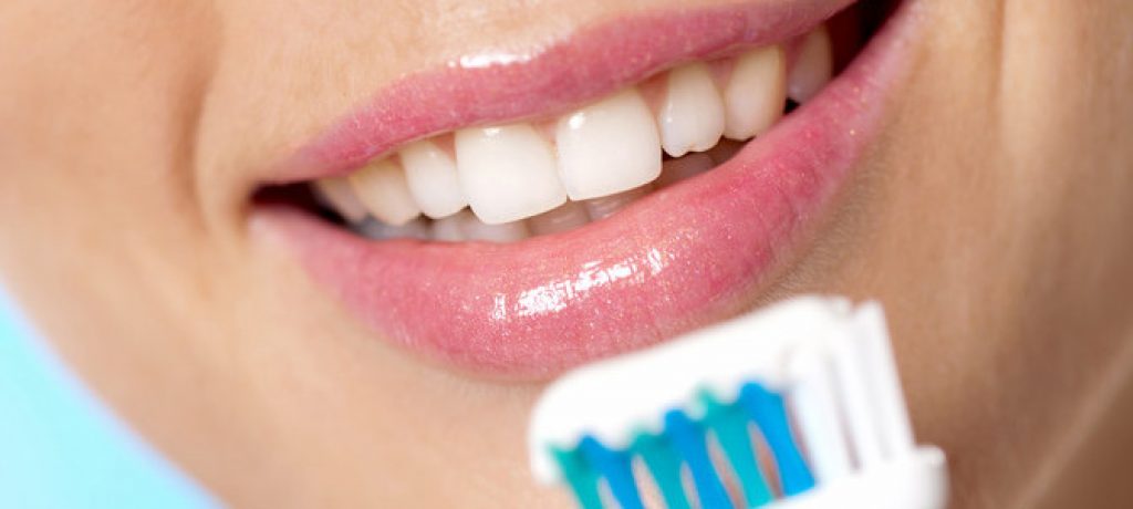 What’s the Best Way to Brush Teeth for Long Term Wellness?