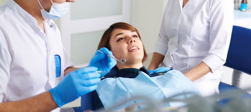 6 Ways a Cosmetic Dentist in Pennsylvania Can Improve Your Smile