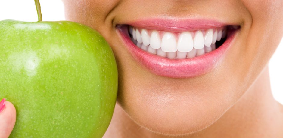 Five Tips to Keep Teeth Healthy!
