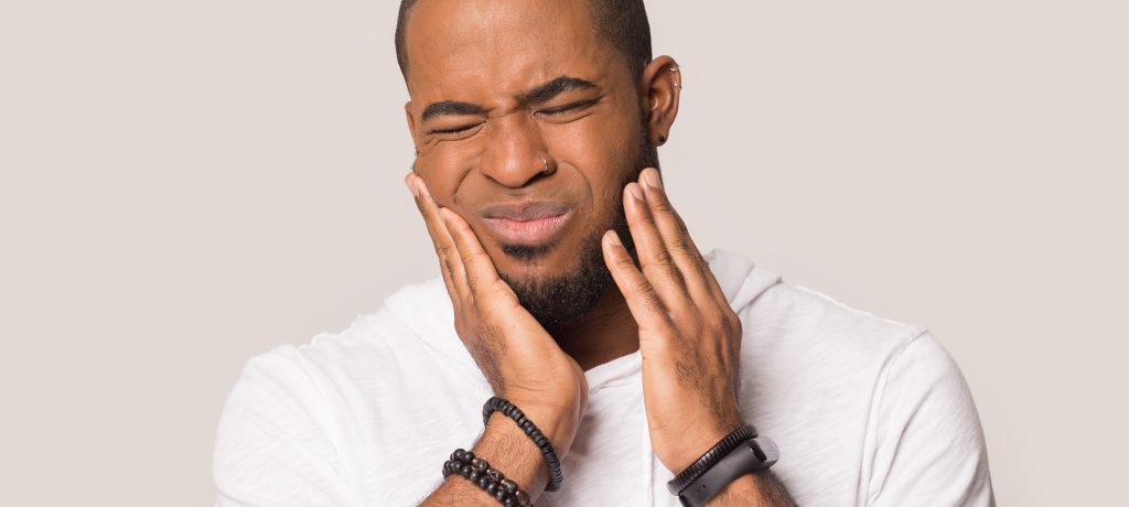 How to Identify and Treat Abscess Tooth Symptoms